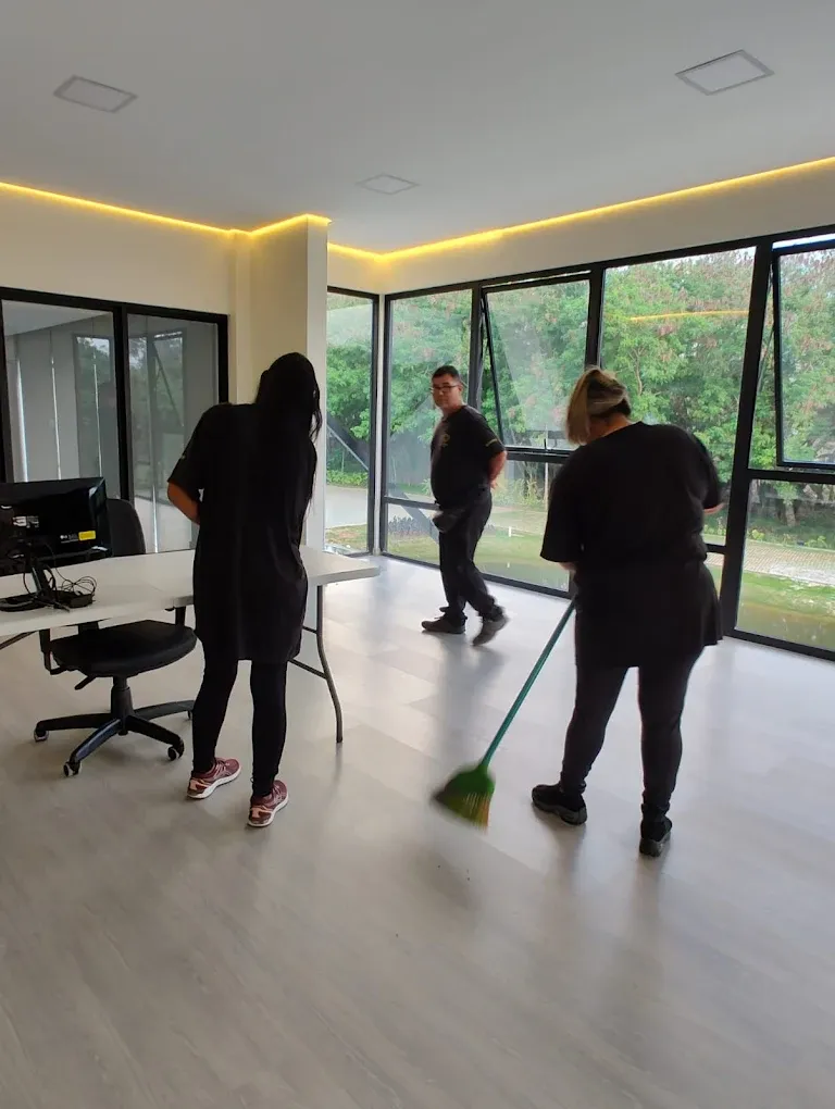 Jardinagem em Sorocaba: Manutenção de jardim em condomínio: cronograma por estação